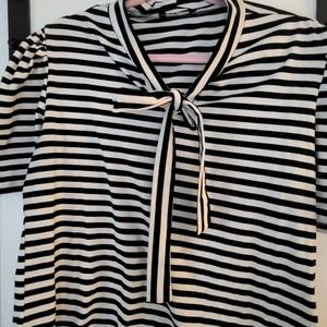 Puff sleeve striped tie neck top size 2X